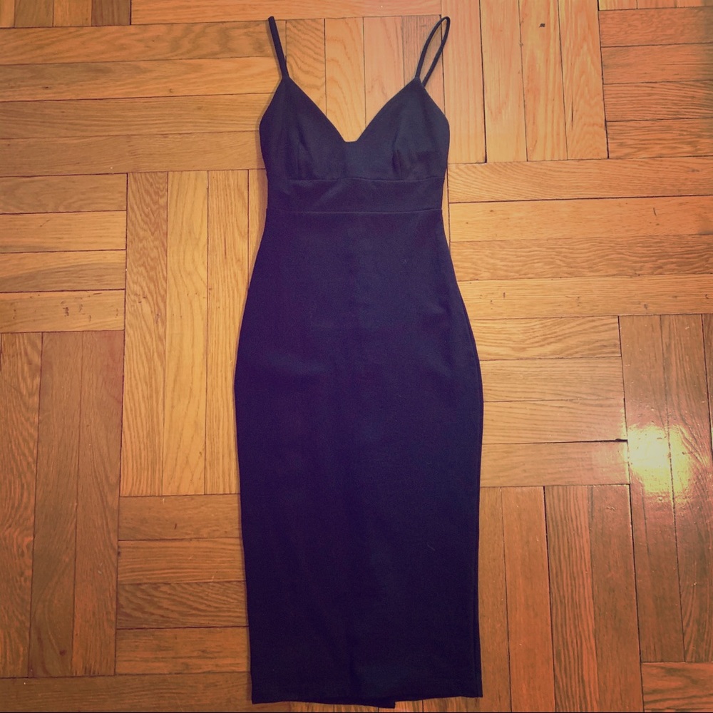 Lulu’s black bodycon low neck dress